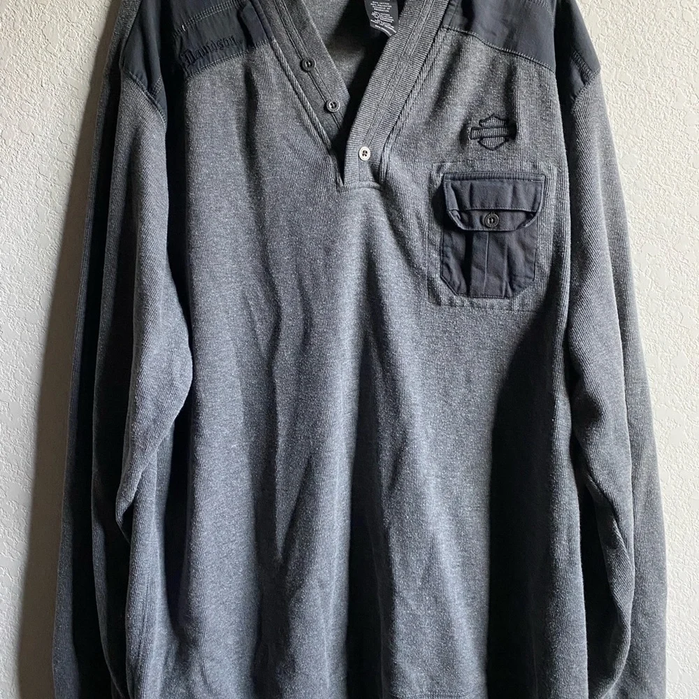 Harley Davidson Gray and Black Henley Long Sleeve 3 Button Pullover Sweater 2XL
